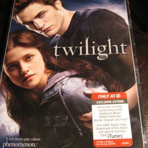 Twilight Three Disc Deluxe Edition
